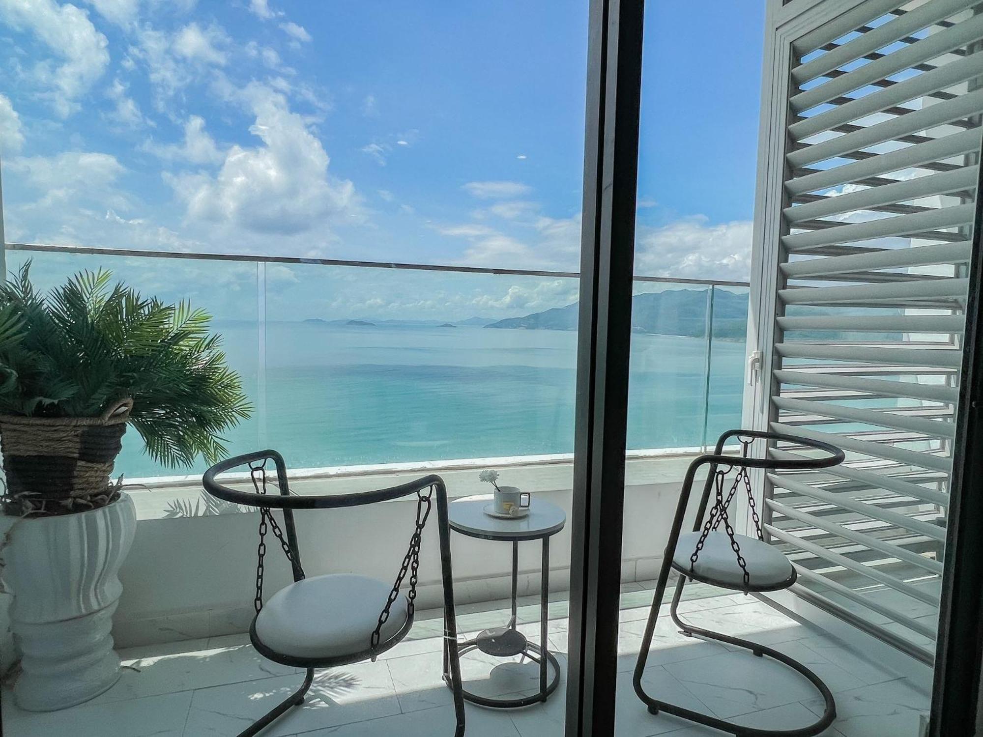 Tms Beachfront Apartment Quy Nhon Bay Eksteriør billede